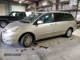2007 Toyota Sienna XLE z VIN 5TDZK22C37S083449, wystawiony jako Copart lot #49884635 z przebiegiem 128 157 mil mil oraz Szkoda całkowita • Salvage title. Historia ofert i sprzedaży dostępna na DreamBid. Obrazek 1.