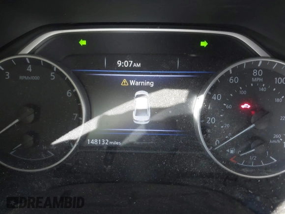 2017 Nissan Maxima SV with VIN 1N4AA6AP4HC380217, listed as a IAAI auction lot 41771733 with 148,142 mi miles and . Bid and sale history available at DreamBid. Image 7.