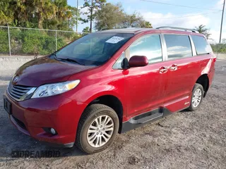 2016 Toyota Sienna XLE with VIN 5TDYK3DC8GS701072, listed as a IAAI auction lot 41154795 with 52,600 mi miles and . Bid and sale history available at DreamBid. Image 2.