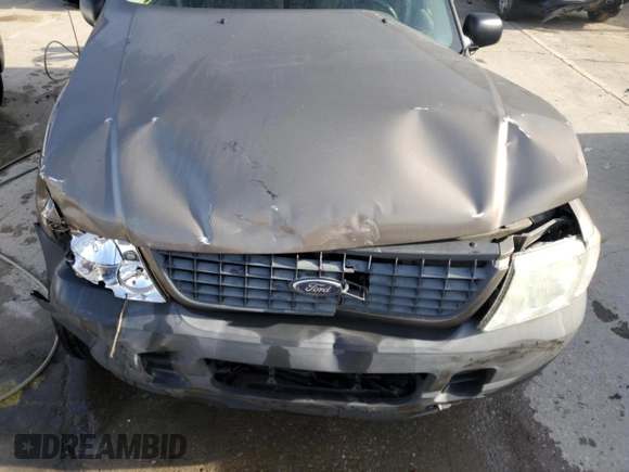 2004 Ford Explorer XLS with VIN 1FMZU72K74UA98831, listed as a Copart auction lot 53464105 with 135,612 mi miles and Non repairable. Bid and sale history available at DreamBid. Image 12.