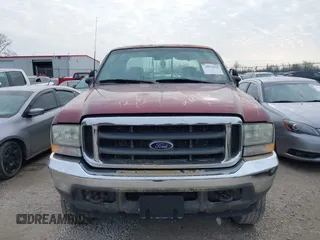 2004 Ford F-250 XL z VIN 1FTNX21L24EB47242, wystawiony jako IAAI lot #41693622 z przebiegiem 117 411 mil mil oraz . Historia ofert i sprzedaży dostępna na DreamBid. Obrazek 6.