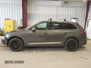 2019 Audi Q7 Premium Plus z VIN WA1LAAF7XKD045120, wystawiony jako IAAI lot #42426678 z przebiegiem 97 205 mil mil oraz . Historia ofert i sprzedaży dostępna na DreamBid. Obrazek 15.