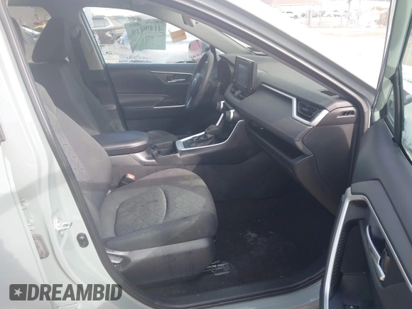 2021 Toyota RAV4 Hybrid XLE with VIN 4T3RWRFV2MU024587, listed as a IAAI auction lot 41496119 with 52,809 mi miles. Bid and sale history available at carsss.com. Image 5.
