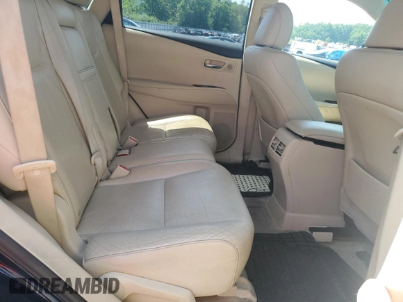 2013 Lexus RX 350 с VIN JTJBK1BA8D2022611, выставлен на аукционе Copart как лот 61978625 с пробегом 134 897 миль миль и Списание • Salvage title. История ставок и продаж доступна на DreamBid. Изображение 11.