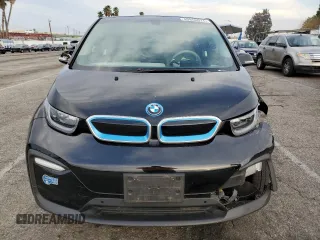 2020 BMW i3 z VIN WBY8P4C08L7G74380, wystawiony jako Copart lot #40858024 z przebiegiem 34 379 mil mil oraz . Historia ofert i sprzedaży dostępna na DreamBid. Obrazek 5.