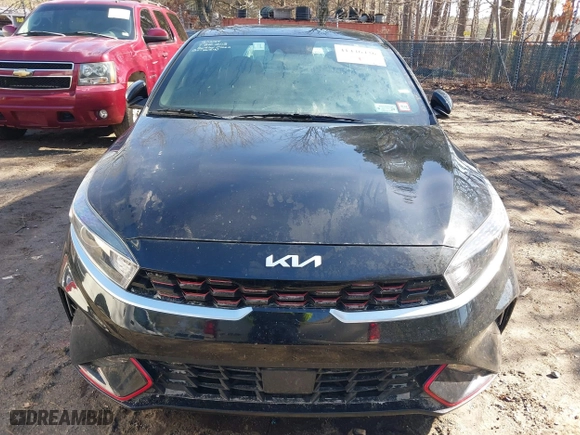 2023 Kia Forte GT-Line with VIN 3KPF54AD1PE529267, listed as a IAAI auction lot 41446436 with 42,947 mi miles. Bid and sale history available at carsss.com. Image 6.