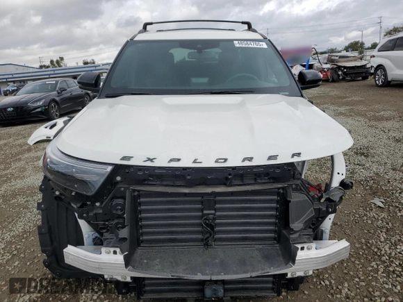 2024 Ford Explorer ST with VIN 1FM5K8GC3RGA14764, listed as a Copart auction lot 48584765 with 5,018 mi miles and Salvage Title. Bid and sale history available at carsss.com. Image 5.