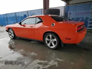 2009 Dodge Challenger R/T z VIN 2B3LJ54T69H588556, wystawiony jako Copart lot #56277855 z przebiegiem 47 405 mil mil oraz Szkoda całkowita • Salvage title. Historia ofert i sprzedaży dostępna na DreamBid. Obrazek 2.