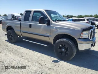 2007 Ford F-250 XL with VIN 1FTSX21P97EA24550, listed as a Copart auction lot 53909585 with 124,524 mi miles and Clean title. Bid and sale history available at DreamBid. Image 4.