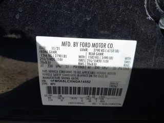 2022 Ford Explorer King Ranch z VIN 1FM5K8LCXNGA14552, wystawiony jako IAAI lot #40957270 z przebiegiem 50 460 mil mil oraz . Historia ofert i sprzedaży dostępna na DreamBid. Obrazek 9.