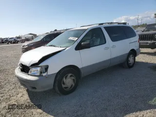 2003 Toyota Sienna LE with VIN 4T3ZF13C63U552667, listed as a Copart auction lot 53516655 with 199,846 mi miles and Salvage Title. Bid and sale history available at carsss.com. Image 1.