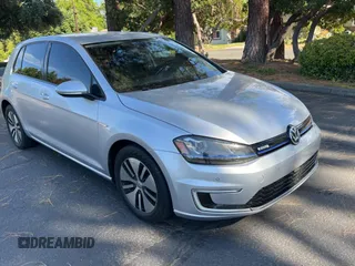 2015 Volkswagen Golf SEL Premium z VIN WVWPP7AUXFW911575, wystawiony jako Copart lot #61272935 z przebiegiem 121 919 mil mil oraz Czysty tytuł • Clean title. Historia ofert i sprzedaży dostępna na DreamBid. Obrazek 1.