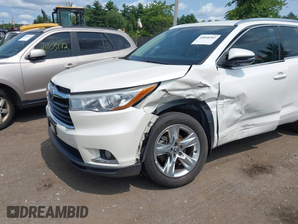 2016 Toyota Highlander Limited with VIN 5TDDKRFH0GS334968, listed as a IAAI auction lot 40088562 with 123,717 mi miles and . Bid and sale history available at DreamBid. Image 6.
