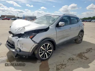 2017 Nissan Rogue SL with VIN JN1BJ1CP7HW030225, listed as a Copart auction lot 60650115 with 64,162 mi miles and Salvage title. Bid and sale history available at DreamBid. Image 1.