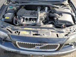 2004 Volvo V70 with VIN YV1SW59V842395259, listed as a Copart auction lot 52301795 with 213,776 mi miles and Salvage Title. Bid and sale history available at carsss.com. Image 12.