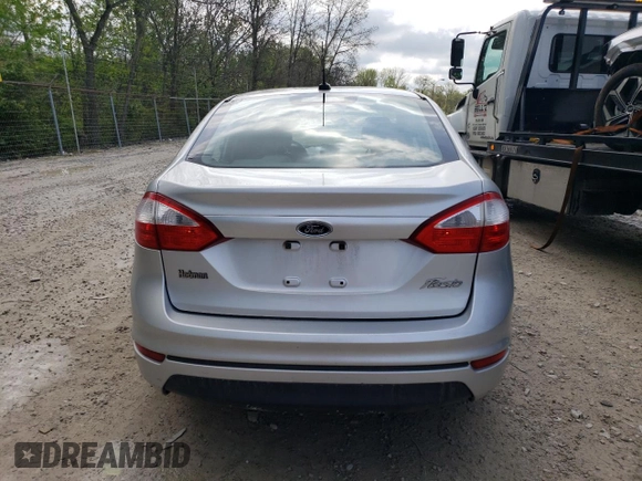 2016 Ford Fiesta S z VIN 3FADP4AJ2GM123002, wystawiony jako Copart lot #56122235 z przebiegiem 71 773 mil mil oraz Szkoda całkowita • Salvage title. Historia ofert i sprzedaży dostępna na DreamBid. Obrazek 6.