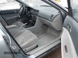1994 Honda Accord EX w/Leather with VIN 1HGCD5657RA119657, listed as a IAAI auction lot 41528165 with 119,458 mi miles. Bid and sale history available at carsss.com. Image 5.