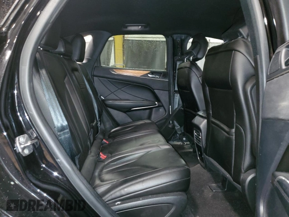 2019 Lincoln MKC Standard with VIN 5LMCJ1D96KUL47622, listed as a Copart auction lot 88429405 with 103,810 mi miles and Salvage Title. Bid and sale history available at carsss.com. Image 11.