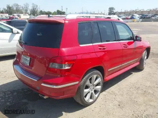 2010 Mercedes-Benz GLK-Class GLK 350 with VIN WDCGG5GBXAF484007, listed as a IAAI auction lot 41990632 with 134,753 mi miles. Bid and sale history available at carsss.com. Image 4.