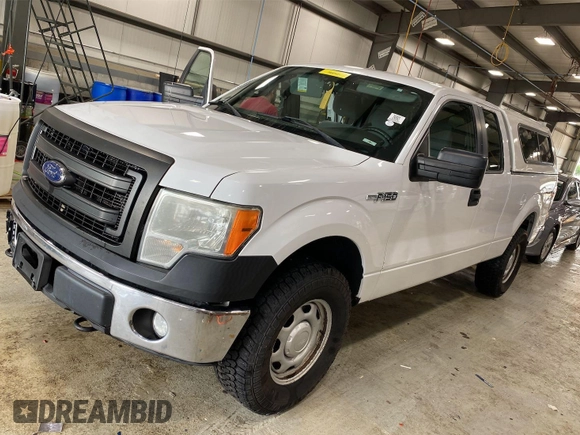 2013 Ford F-150 XL z VIN 1FTEX1EMXDFB60764, wystawiony jako IAAI lot #42566466 z przebiegiem 324 041 mil mil oraz . Historia ofert i sprzedaży dostępna na DreamBid. Obrazek 16.