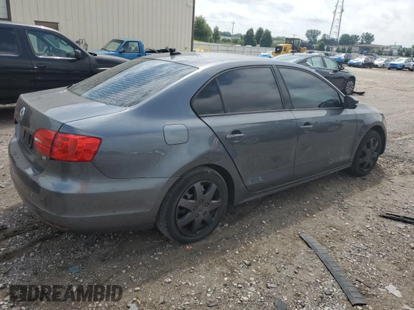 2014 Volkswagen Jetta SE z VIN 3VWD07AJ7EM395250, wystawiony jako Copart lot #65821005 z przebiegiem 155 293 mil mil oraz Czysty tytuł • Clean title. Historia ofert i sprzedaży dostępna na DreamBid. Obrazek 3.