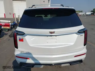 2020 Cadillac XT6 AWD Sport with VIN 1GYKPGRS5LZ115883, listed as a IAAI auction lot 39995097 with 68,589 mi miles. Bid and sale history available at carsss.com. Image 16.