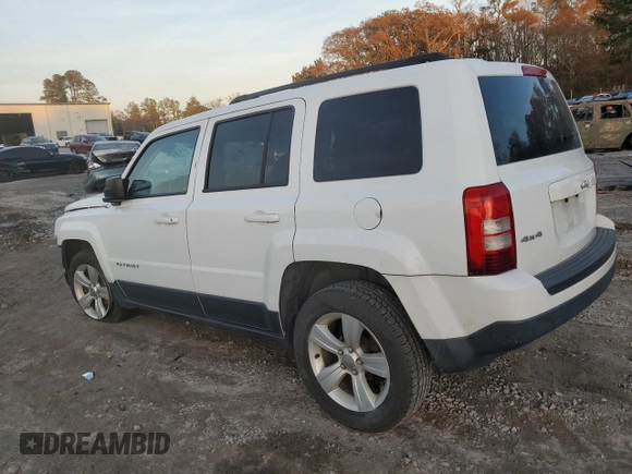 2016 Jeep Patriot Latitude with VIN 1C4NJRFB9GD718469, listed as a Copart auction lot 84938764 with 156,867 mi miles and Salvage Title. Bid and sale history available at carsss.com. Image 2.