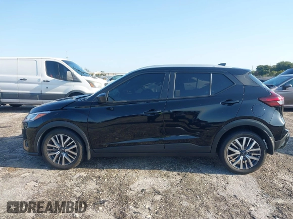 2024 Nissan Kicks SV with VIN 3N1CP5CV4RL476848, listed as a IAAI auction lot 41986736 with 25,304 mi miles. Bid and sale history available at carsss.com. Image 14.