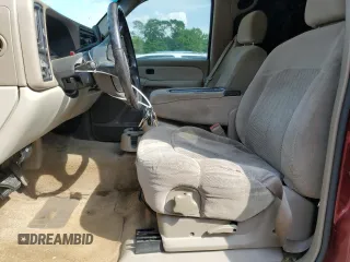 2001 Chevrolet Tahoe LS z VIN 1GNEC13T21J188189, wystawiony jako Copart lot #54394105 z przebiegiem 383 066 mil mil oraz Szkoda całkowita • Salvage title. Historia ofert i sprzedaży dostępna na DreamBid. Obrazek 7.