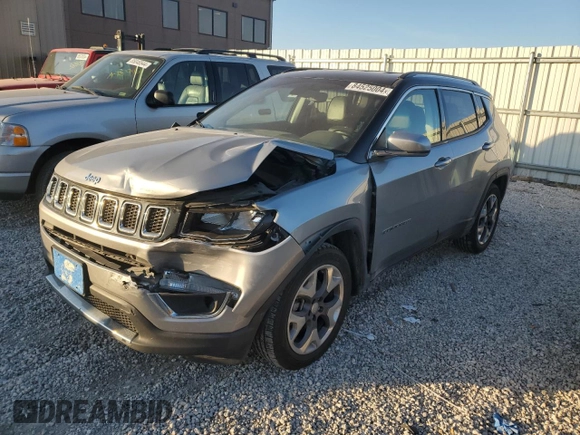 2020 Jeep Compass Limited with VIN 3C4NJCCBXLT165868, listed as a Copart auction lot 84525004 with 113,274 mi miles and Salvage title. Bid and sale history available at DreamBid. Image 1.