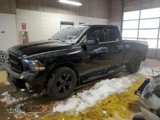 2015 Ram 1500 Tradesman with VIN 1C6RR7FGXFS690273, listed as a Copart auction lot 41383925 with 121,292 mi miles and Salvage title. Bid and sale history available at DreamBid. Image 1.