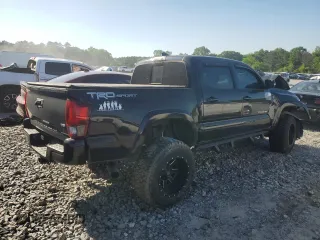 2018 Toyota Tacoma SR5 with VIN 3TMAZ5CN9JM067483, listed as a Copart auction lot 51476655 with 119,209 mi miles and Salvage Title. Bid and sale history available at DreamBid. Image 3.
