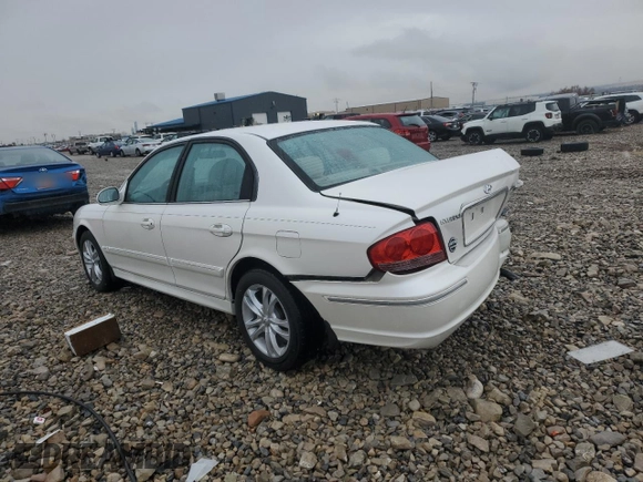 2004 Hyundai Sonata GLS with VIN KMHWF35HX4A994838, listed as a Copart auction lot 41637995 with 235,568 mi miles and Clean Title. Bid and sale history available at carsss.com. Image 2.