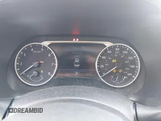 2022 Nissan Sentra SV z VIN 3N1AB8CV5NY221159, wystawiony jako IAAI lot #41322470 z przebiegiem 27 098 mil mil oraz . Historia ofert i sprzedaży dostępna na DreamBid. Obrazek 7.