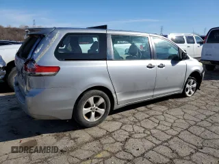 2013 Toyota Sienna L with VIN 5TDZK3DCXDS376215, listed as a Copart auction lot 49269855 with 215,558 mi miles and Clean Title. Bid and sale history available at carsss.com. Image 3.
