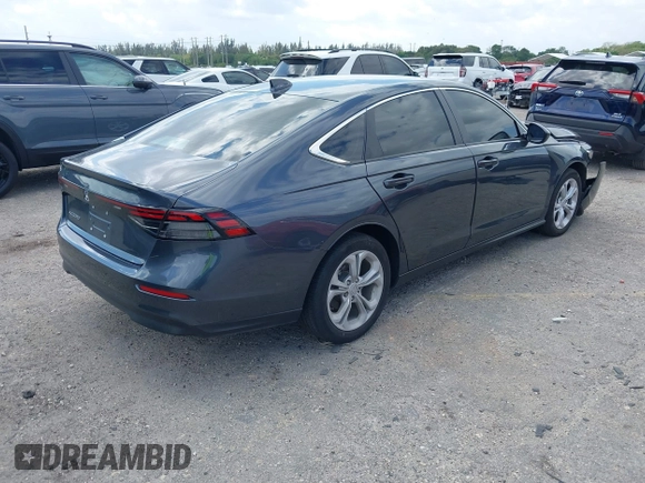 2024 Honda Accord LX z VIN 1HGCY1F21RA015006, wystawiony jako IAAI lot #41733581 z przebiegiem 32 762 mil mil oraz . Historia ofert i sprzedaży dostępna na DreamBid. Obrazek 4.