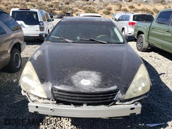 2002 Lexus ES 300 with VIN JTHBF30G620031180, listed as a Copart auction lot 81946404 with 198,345 mi miles and Salvage Title. Bid and sale history available at DreamBid. Image 5.