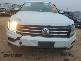 2019 Volkswagen Tiguan SE with VIN 3VV3B7AX4KM027487, listed as a Copart auction lot 84327454 with 70,227 mi miles and Salvage Title. Bid and sale history available at DreamBid. Image 5.