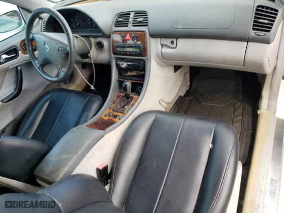 2002 Mercedes-Benz CLK-Class with VIN WDBLK65G52T109375, listed as a Copart auction lot 71832724 with 207,707 mi miles and Salvage Title. Bid and sale history available at carsss.com. Image 8.