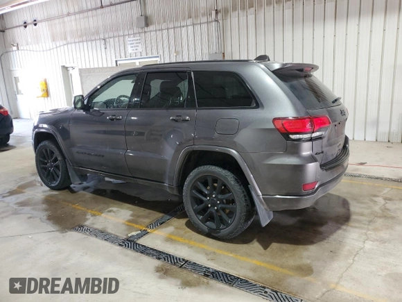 2018 Jeep Grand Cherokee Altitude z VIN 1C4RJFAG8JC119286, wystawiony jako Copart lot #62096725 z przebiegiem 134 332 mil mil oraz Szkoda całkowita • Salvage title. Historia ofert i sprzedaży dostępna na DreamBid. Obrazek 2.