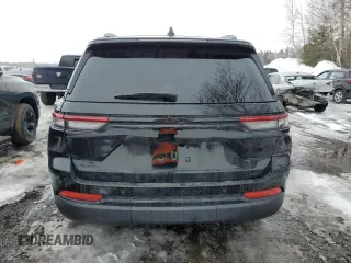 2024 Jeep Grand Cherokee Laredo X with VIN 1C4RJHAG2RC250351, listed as a Copart auction lot 45589205 with 1,177 mi miles and Salvage Title. Bid and sale history available at carsss.com. Image 6.
