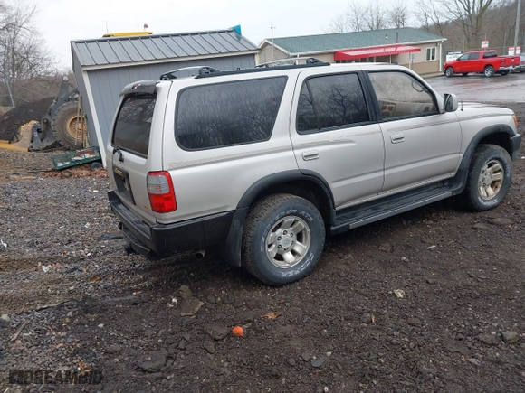 1997 Toyota 4Runner SR5 with VIN JT3HN86R3V0129922, listed as a IAAI auction lot 41920909 with 217,195 mi miles. Bid and sale history available at carsss.com. Image 4.