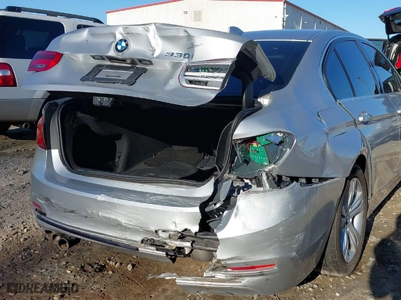 2018 BMW 3 Series 330i with VIN WBA8B9G58JNU97318, listed as a IAAI auction lot 41205434 with 62,582 mi miles. Bid and sale history available at carsss.com. Image 6.