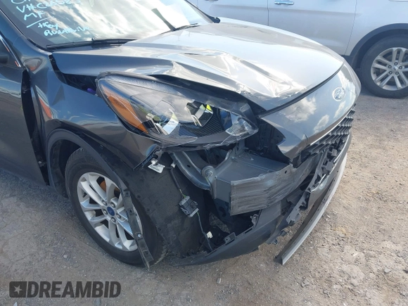 2020 Ford Escape SE z VIN 1FMCU0G63LUC26585, wystawiony jako IAAI lot #42332332 z przebiegiem 62 681 mil mil oraz . Historia ofert i sprzedaży dostępna na DreamBid. Obrazek 6.