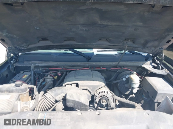 2008 Chevrolet Silverado 1500 Work Truck with VIN 2GCEC13C281152550, listed as a IAAI auction lot 42041387 with 245,633 mi miles and . Bid and sale history available at DreamBid. Image 10.