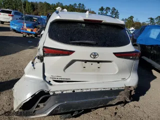 2022 Toyota Highlander XSE with VIN 5TDLZRAHXNS092248, listed as a Copart auction lot 87091784 with 58,124 mi miles and Salvage Title. Bid and sale history available at carsss.com. Image 6.