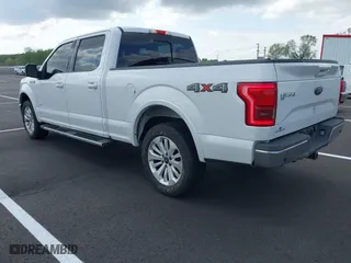 2015 Ford F-150 XLT w/HD Payload Pkg with VIN 1FTFW1EGXFFB88326, listed as a IAAI auction lot 41972016 with 204,767 mi miles. Bid and sale history available at carsss.com. Image 3.