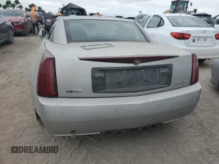 2008 Cadillac XLR z VIN 1G6YV36A285600199, wystawiony jako Copart lot #76229514 z przebiegiem Nie podano mil oraz Szkody całkowita. Historia ofert i sprzedaży dostępna na DreamBid. Obrazek 6.