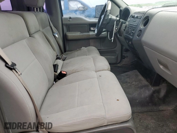 2006 Ford F-150 XL с VIN 1FTRF12W06NA82868, выставлен на аукционе Copart как лот 51692405 с пробегом 230 789 миль миль и Списание • Salvage title. История ставок и продаж доступна на DreamBid. Изображение 10.