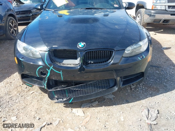 2011 BMW M3 with VIN WBSDX9C56BE584976, listed as a IAAI auction lot 41681770 with 110,422 mi miles. Bid and sale history available at carsss.com. Image 6.